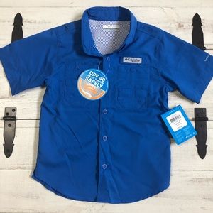 Boys Columbia button down size 6-7 new with tags